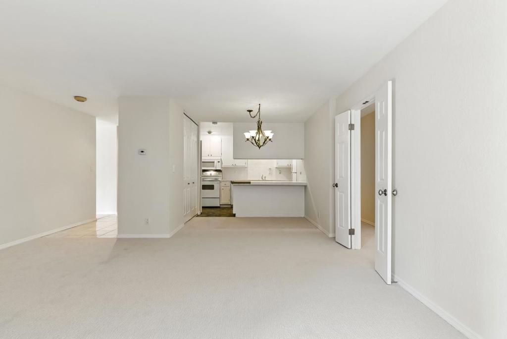 728 Elm Street 205 Property Photo 8