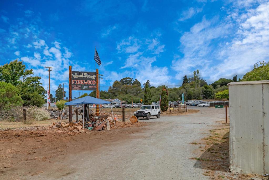 10050 Reese Circle Property Photo 1
