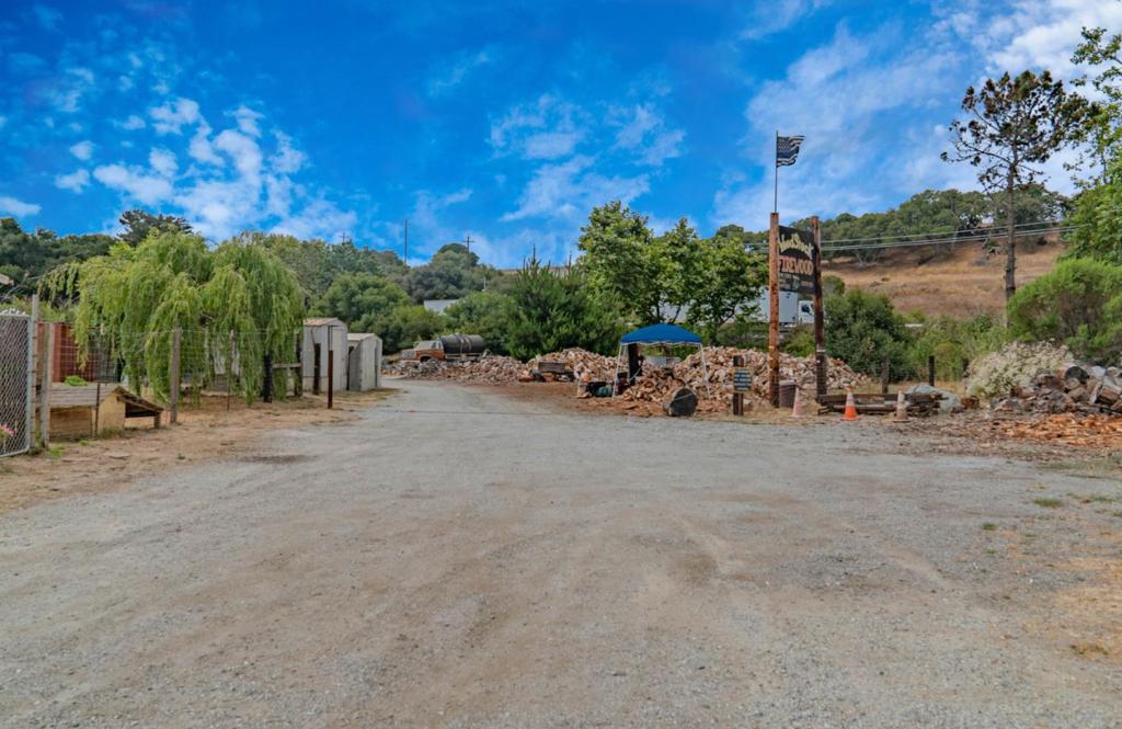 10050 Reese Circle Property Photo 3