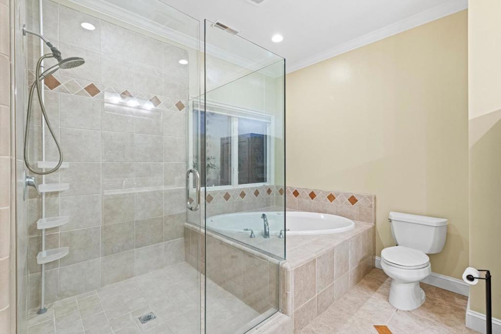 6915 Redwood Retreat Road Property Photo 29