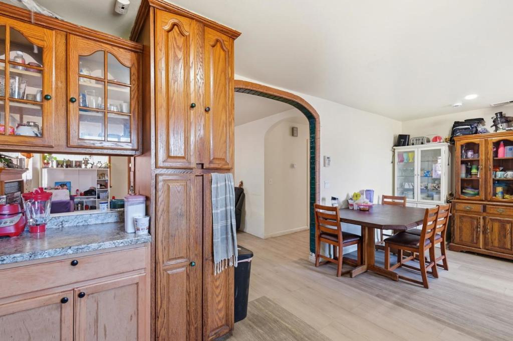 319 Jessie Street Property Photo 15