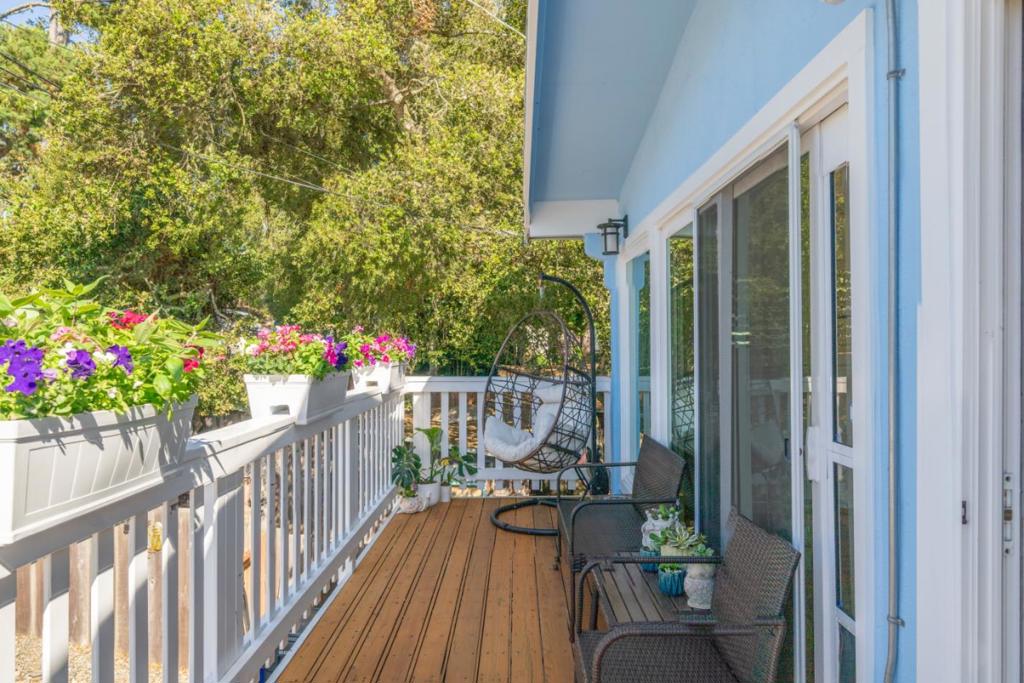 1105 Funston Avenue Property Photo 7