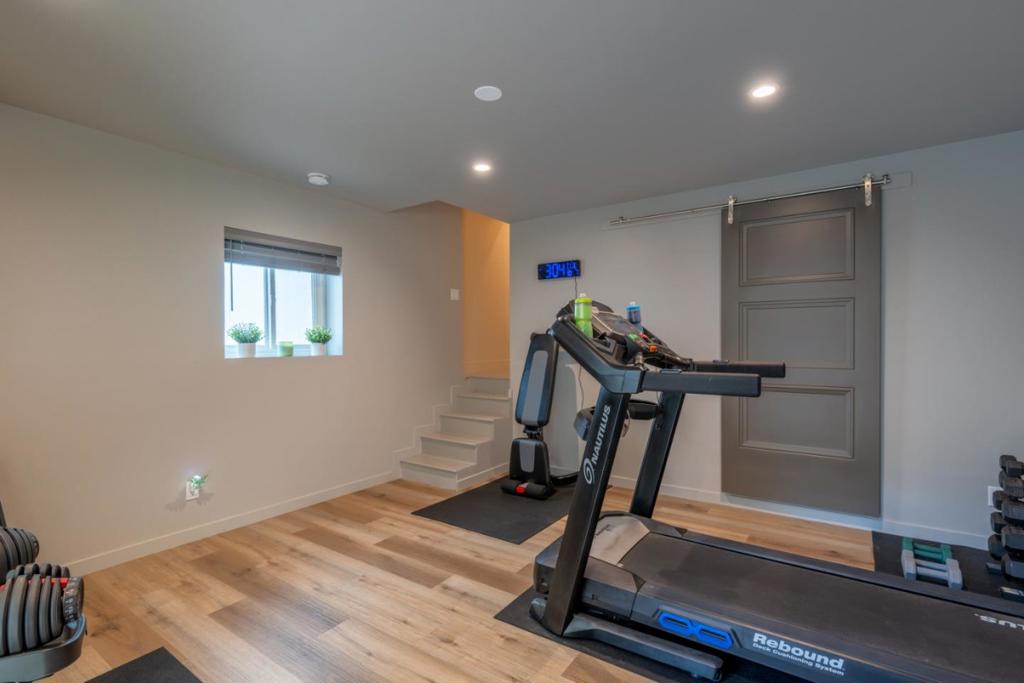 1105 Funston Avenue Property Photo 15