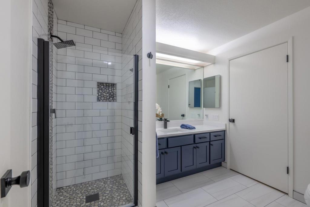 21 Shepherds Knoll Drive Property Photo 13