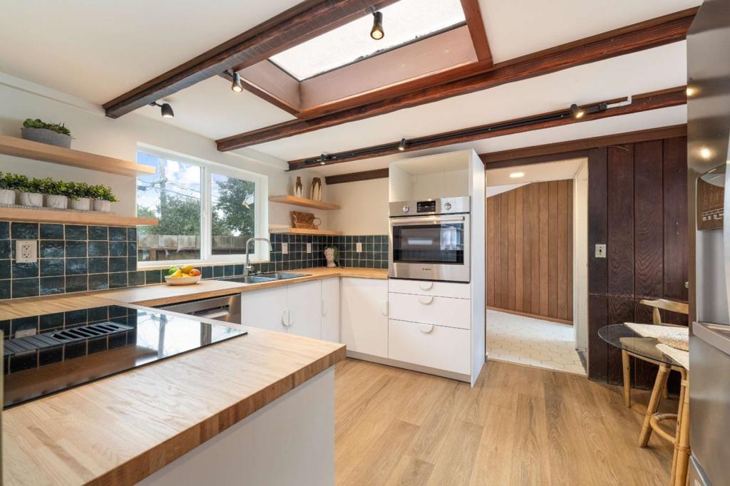 1207 Presidio Boulevard Property Photo 11