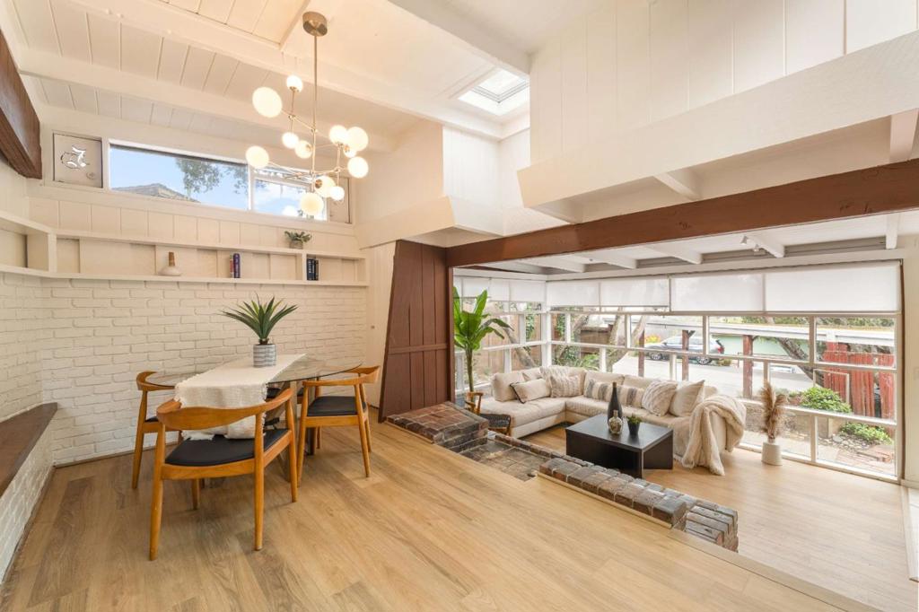 1207 Presidio Boulevard Property Photo 19