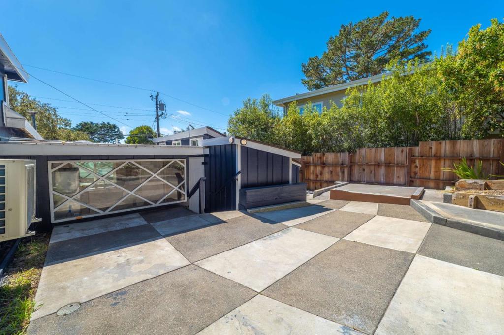 1207 Presidio Boulevard Property Photo 44