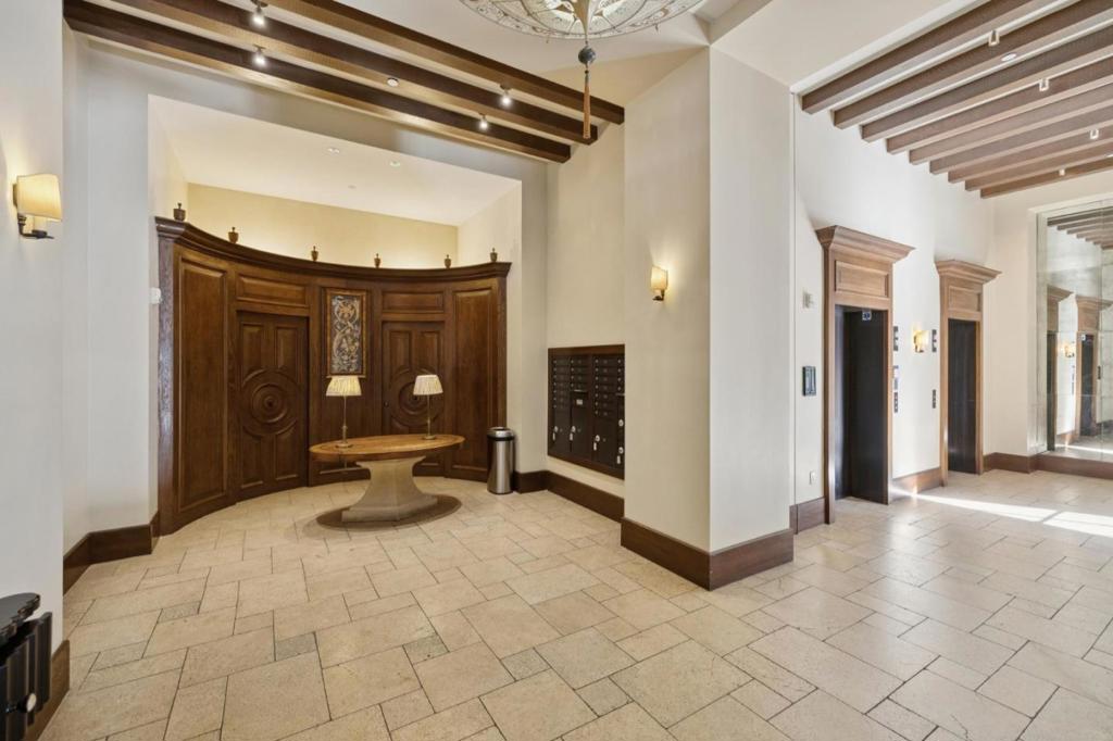 356 Santana Row 320 Property Photo 6