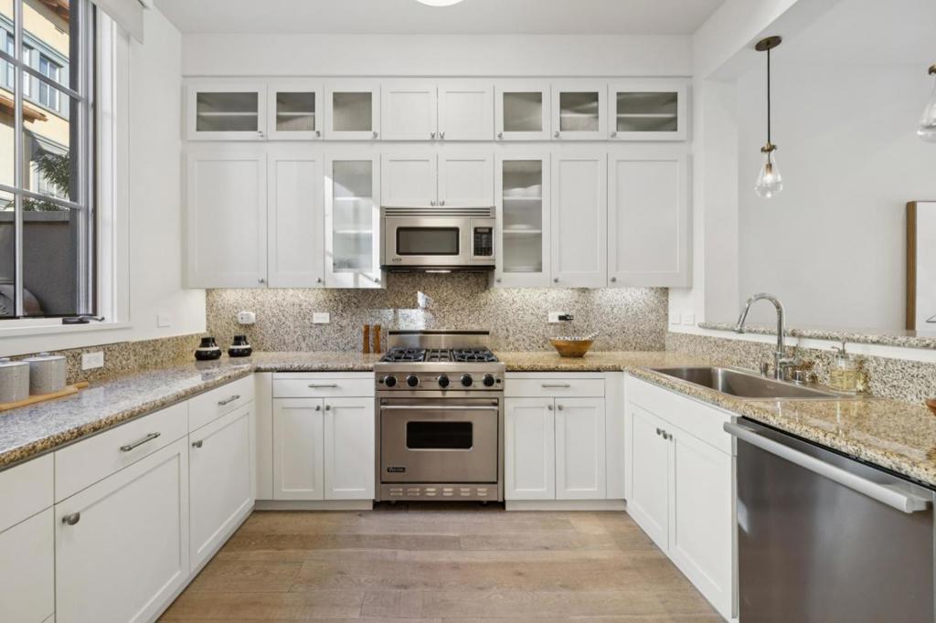 356 Santana Row 320 Property Photo 12