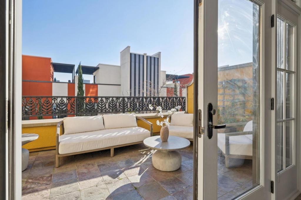 356 Santana Row 320 Property Photo 21