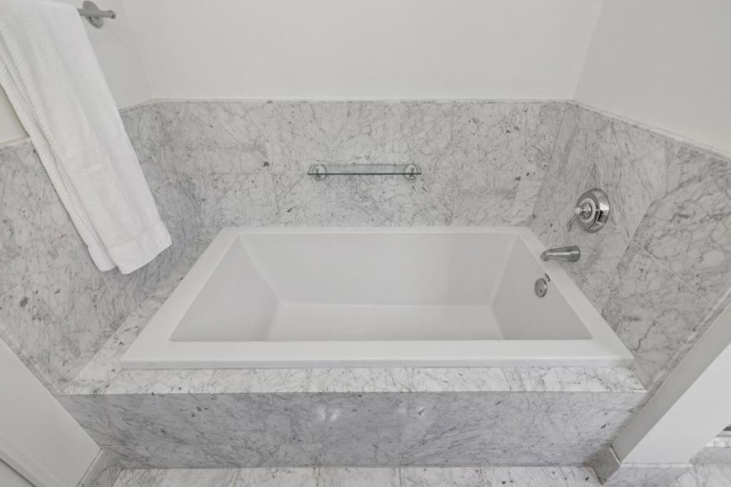 356 Santana Row 320 Property Photo 30