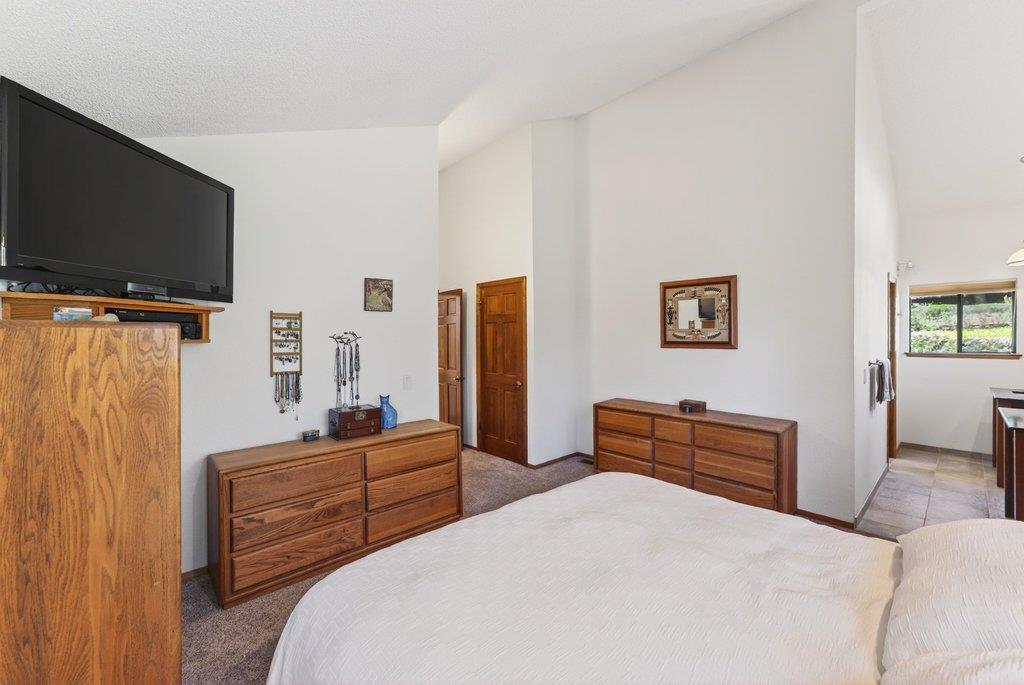 350 Aurora Road Property Photo 29