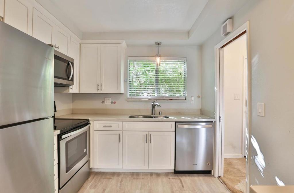 4047 Truckee Court Property Photo 6
