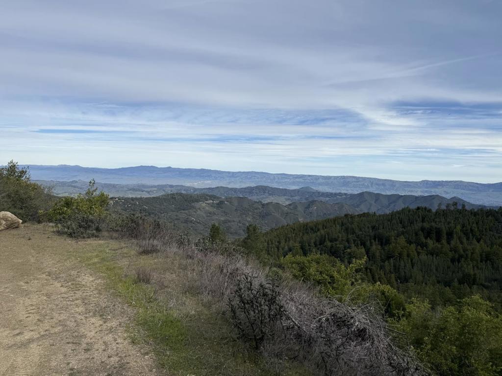 924 Croy Ridge Road Property Photo 1