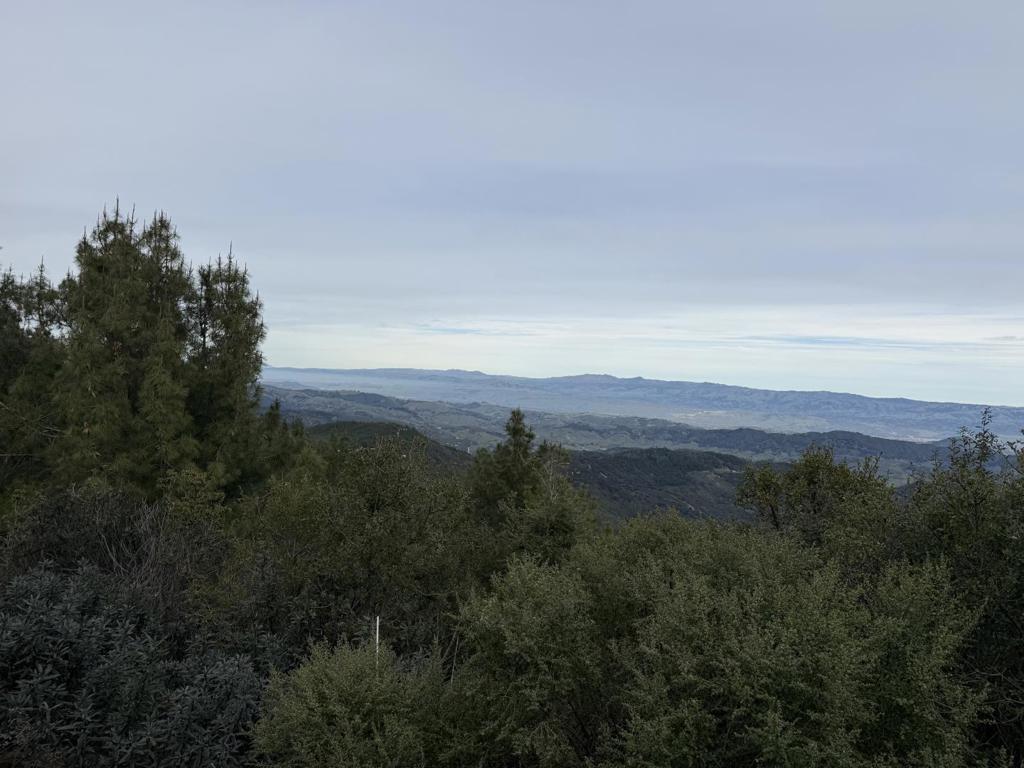 924 Croy Ridge Road Property Photo 3