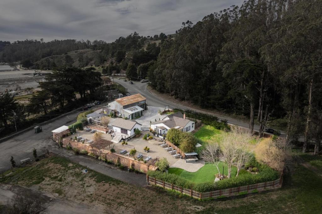 12341 San Mateo Road Property Photo 7