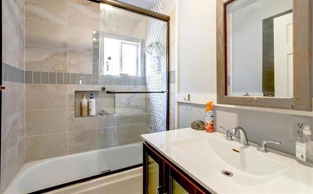 173 Clayton Avenue Property Photo 4