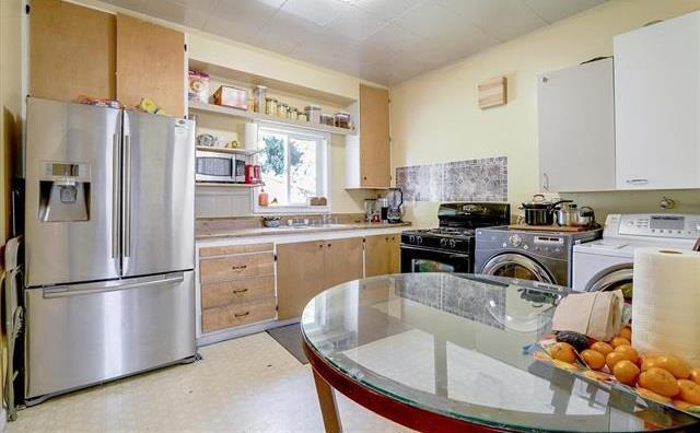 173 Clayton Avenue Property Photo 8