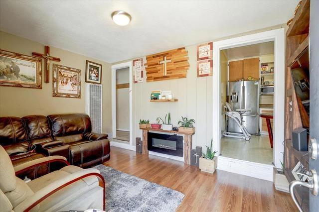 173 Clayton Avenue Property Photo 9