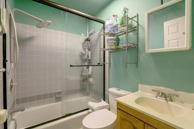 173 Clayton Avenue Property Photo 10
