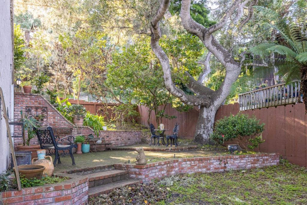 2962 Club Road Property Photo 14