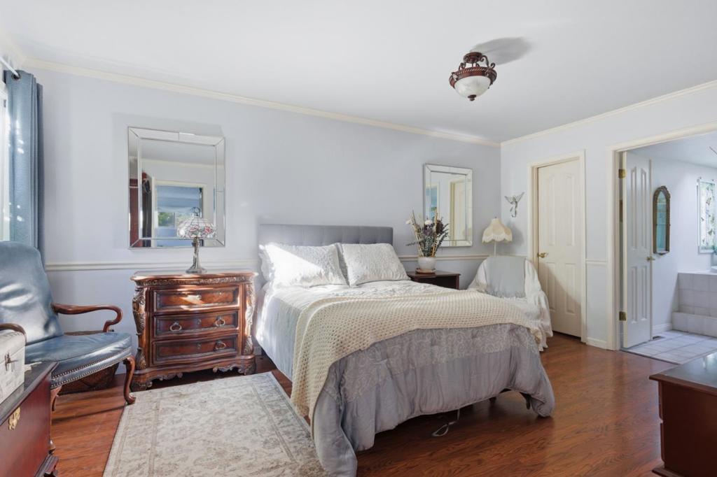 2962 Club Road Property Photo 15