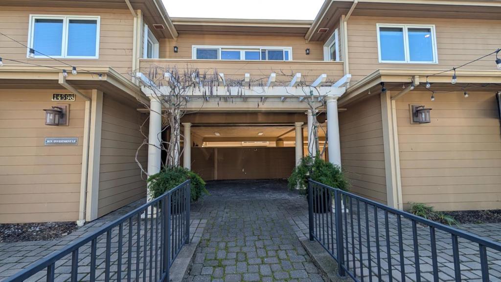 14598 Big Basin Way A Property Photo 3