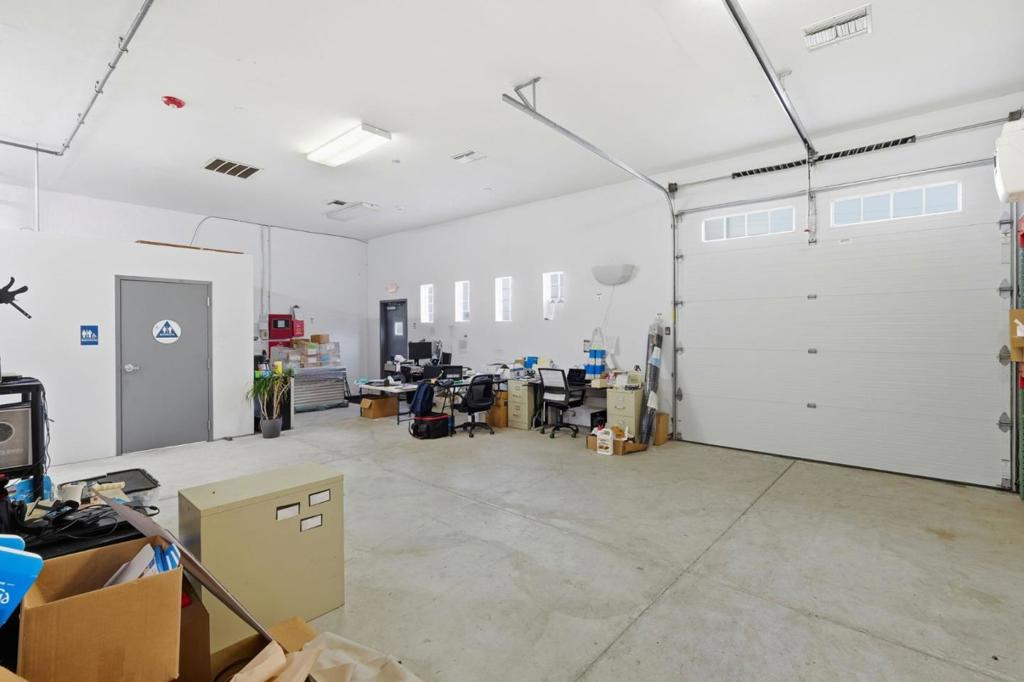 1035 17th Avenue Property Photo 6