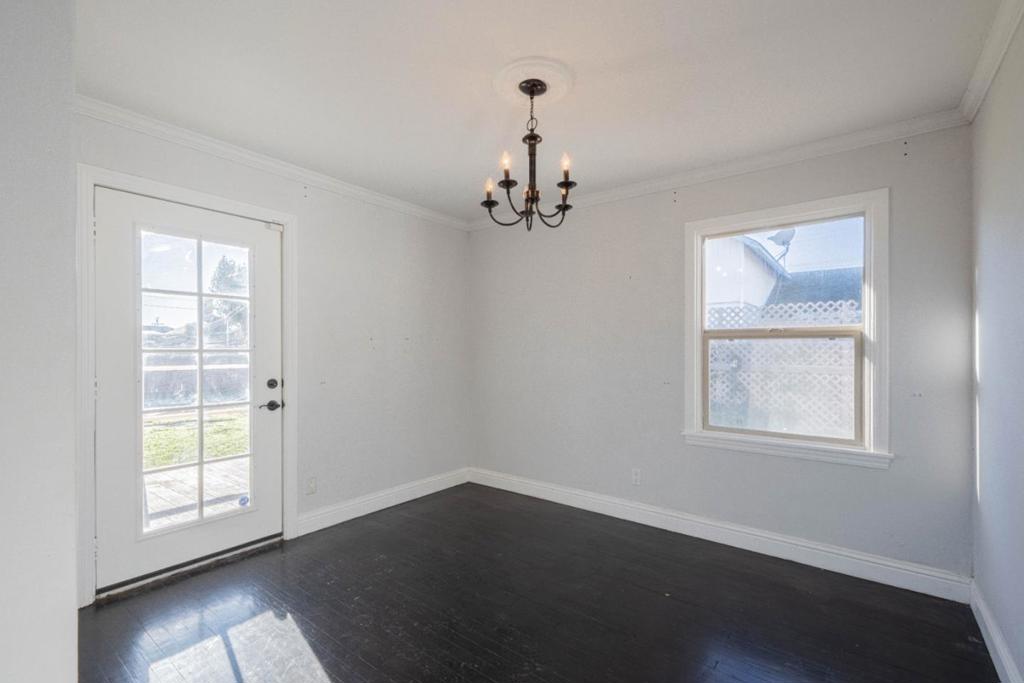 89 Clark Street Property Photo 18
