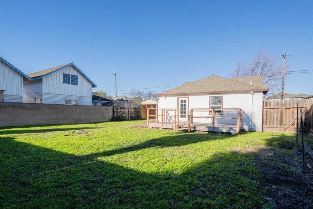 89 Clark Street Property Photo 35
