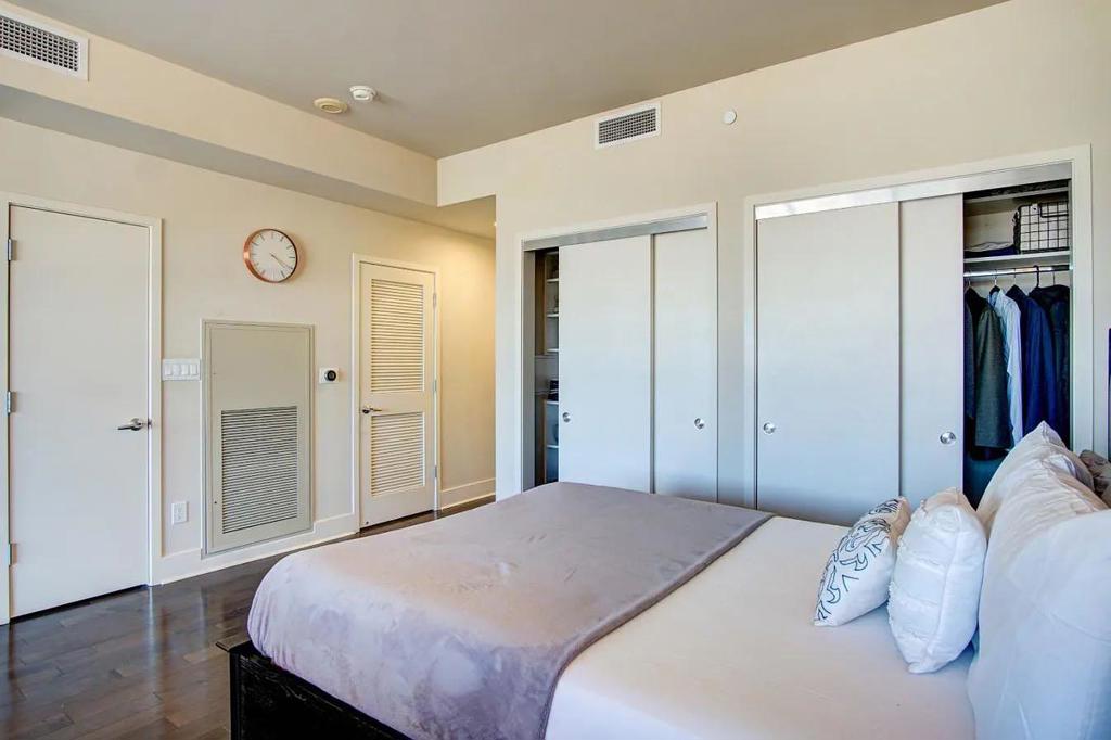 88 E San Fernando Street 1406 Property Photo 15