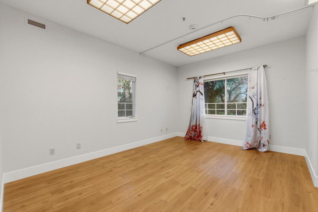 24952 Cypress Avenue Property Photo 48