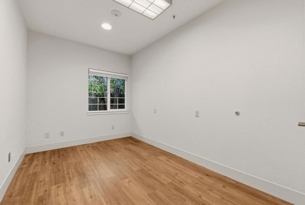 24952 Cypress Avenue Property Photo 55