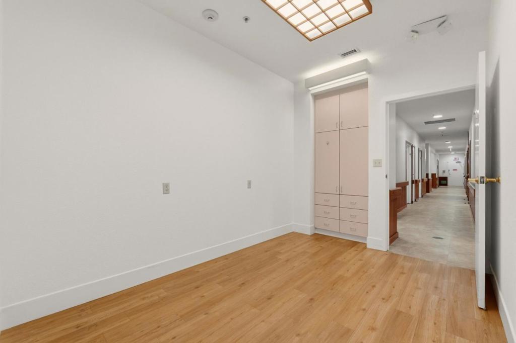 24952 Cypress Avenue Property Photo 67