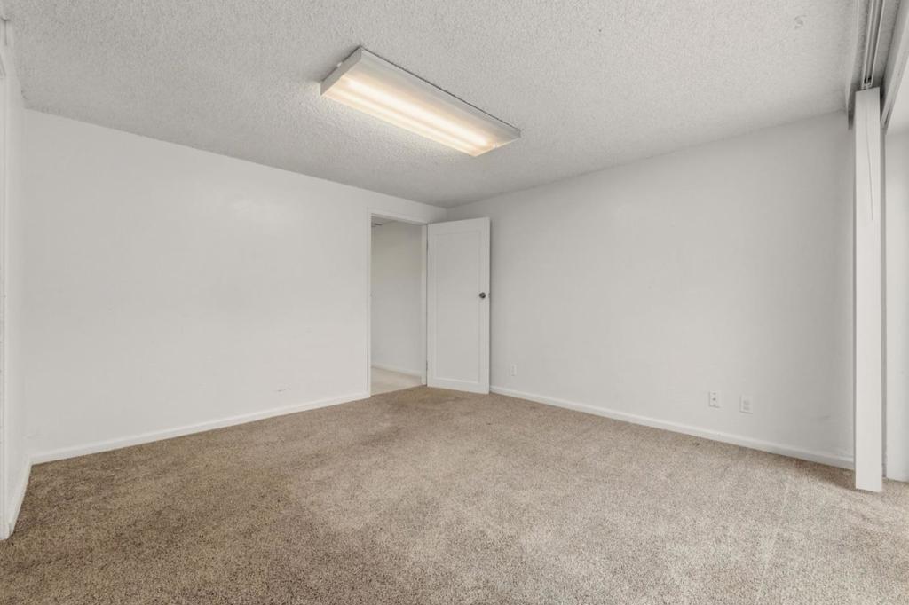 24952 Cypress Avenue Property Photo 84