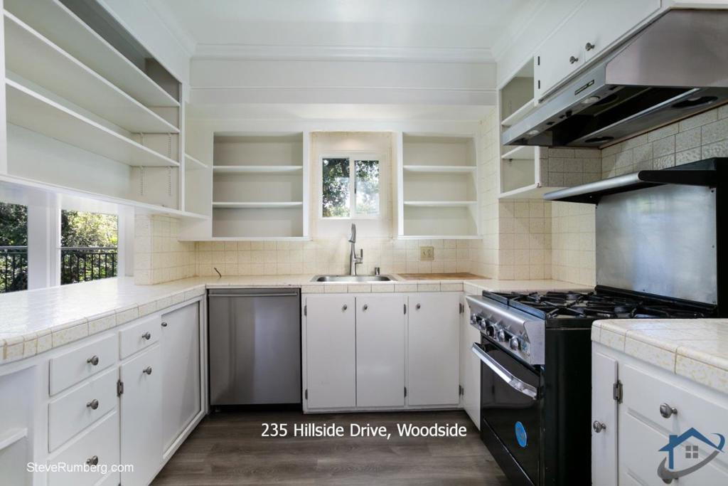 235 Hillside Drive Property Photo 14