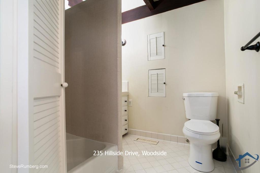 235 Hillside Drive Property Photo 23