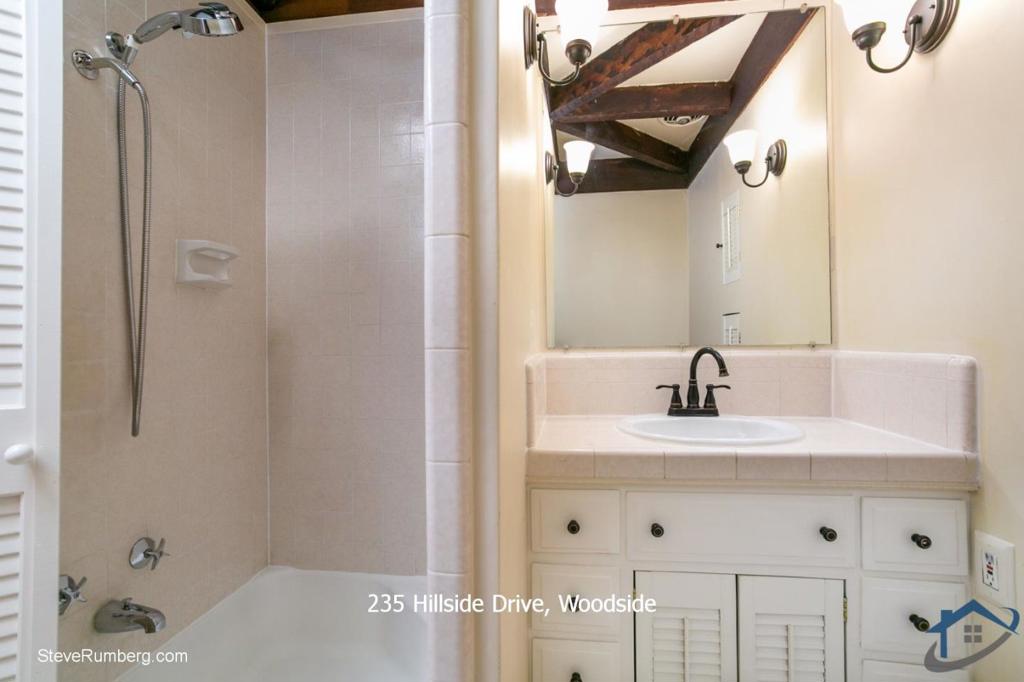 235 Hillside Drive Property Photo 25