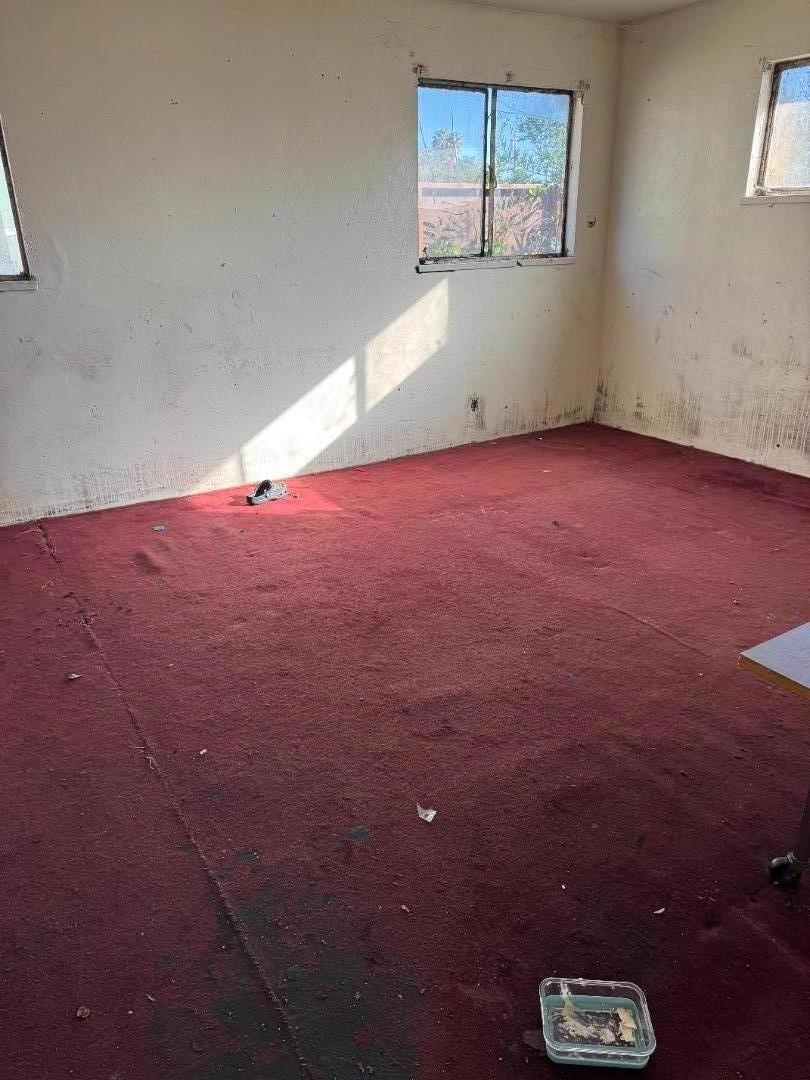 2138 Dumbarton Avenue Property Photo 8