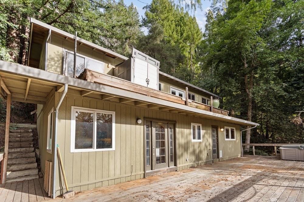 10188 Lake Boulevard Property Photo 1