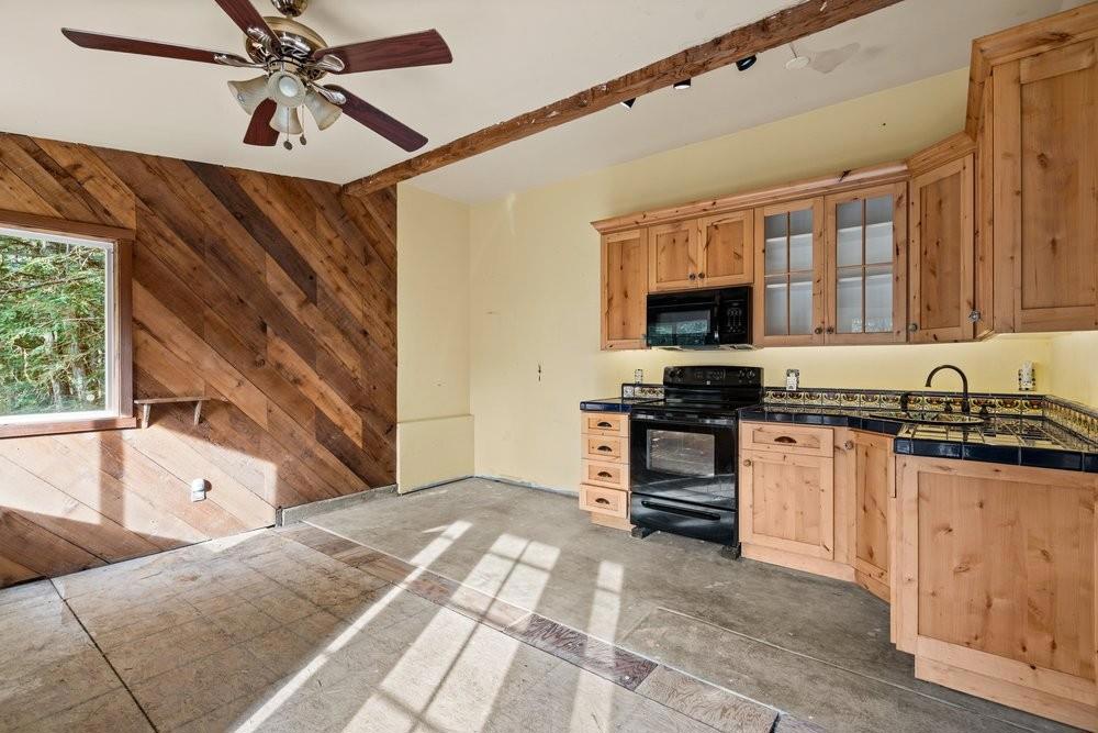 10188 Lake Boulevard Property Photo 18