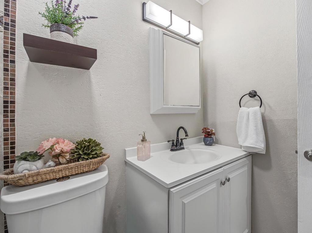 2315 Warfield Way A Property Photo 21