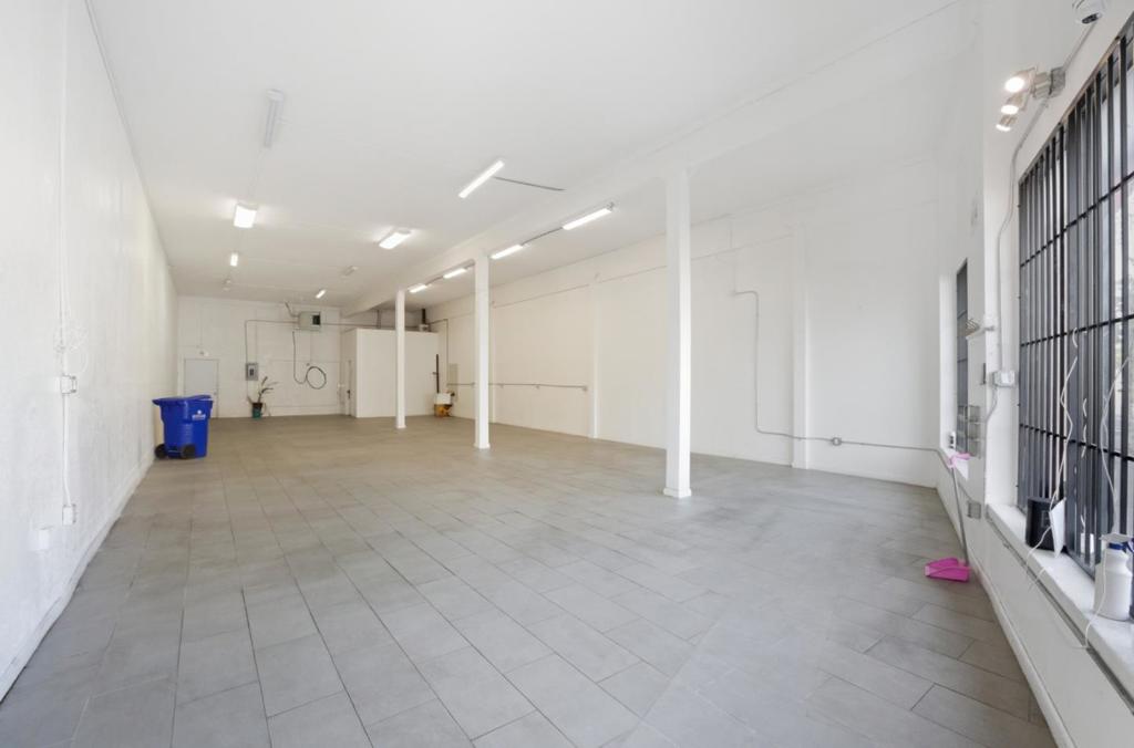 7101 International Boulevard Property Photo 5