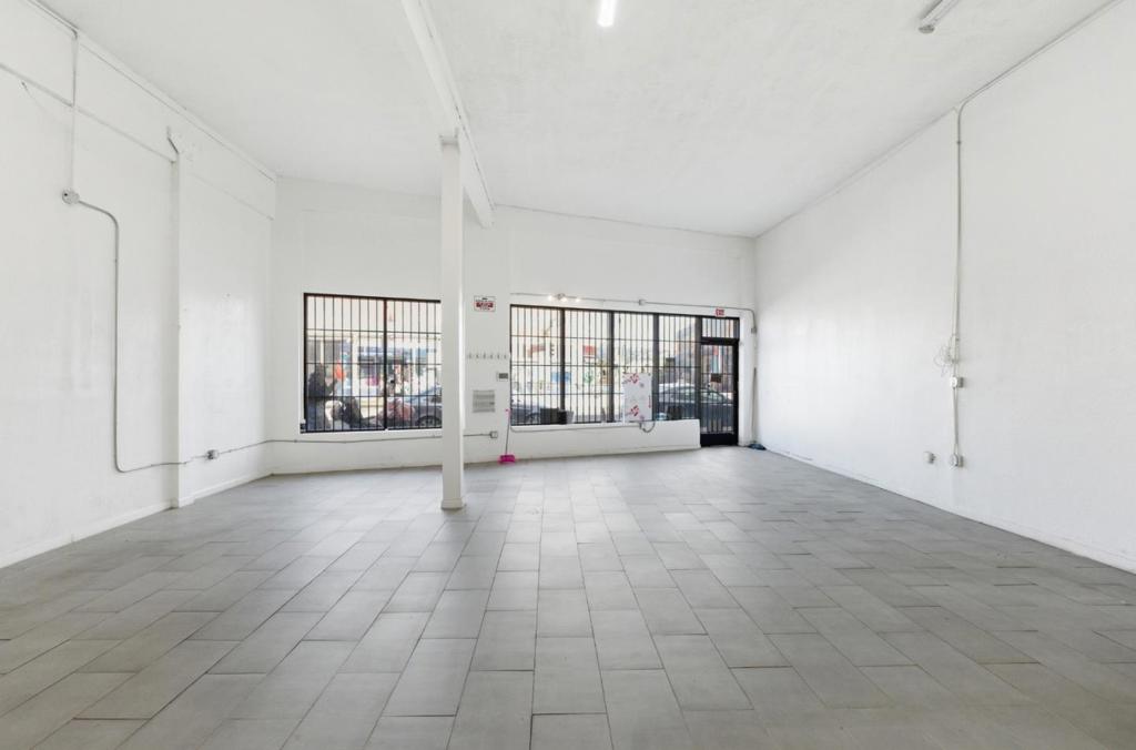 7101 International Boulevard Property Photo 10