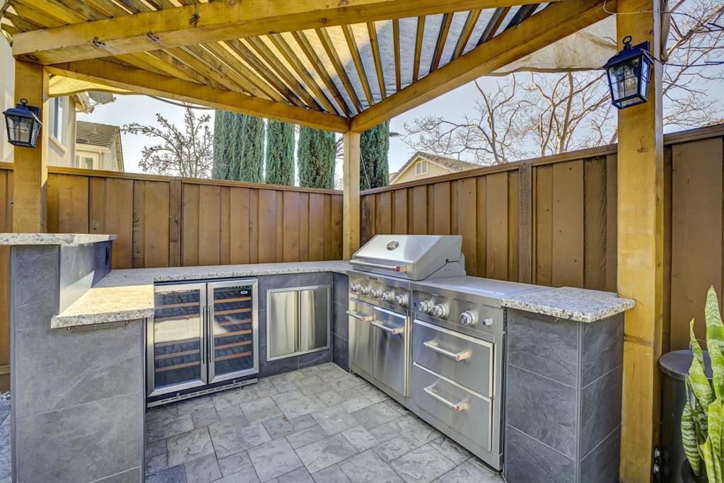 6751 Positano Lane Property Photo 42
