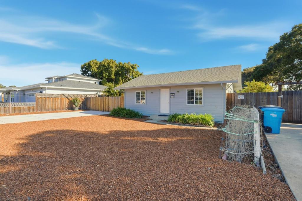 2260 Clarke Avenue Property Photo 32