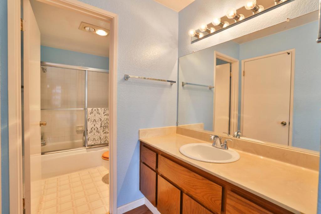 2501 Jubilee Lane Property Photo 18