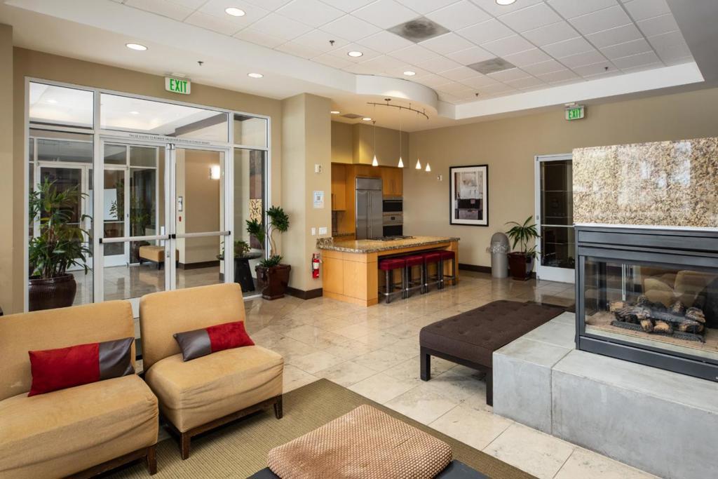 20488 Stevens Creek Boulevard 1607 Property Photo 21