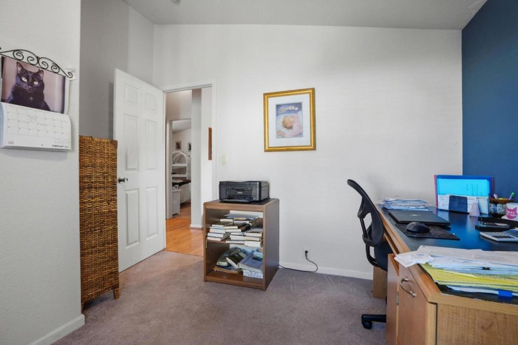 2053 E Bayshore Road Property Photo 11