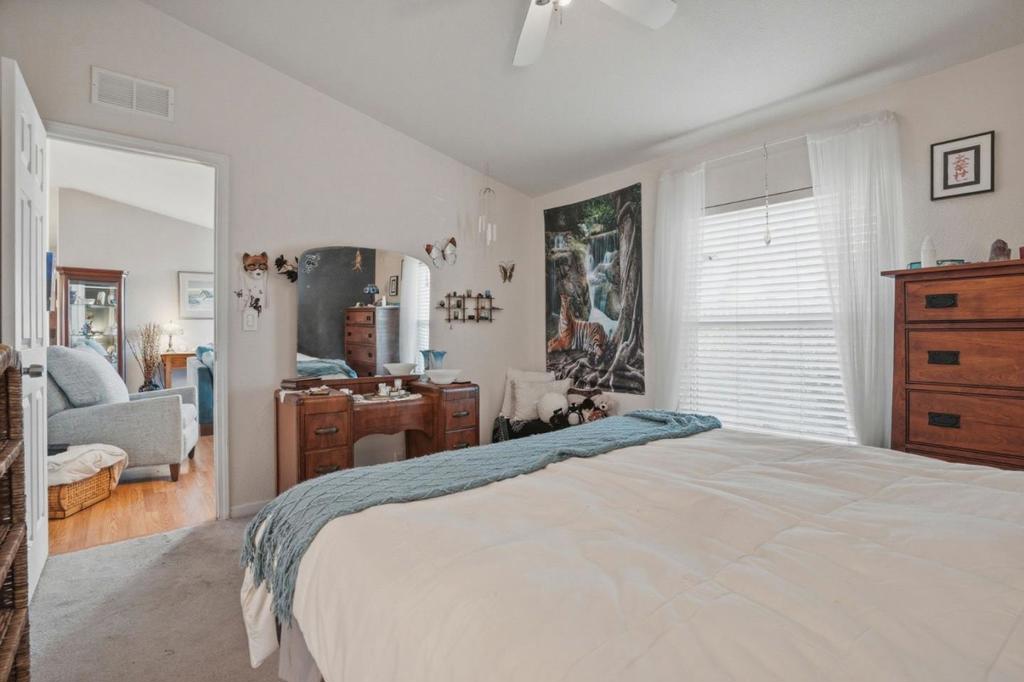 2053 E Bayshore Road Property Photo 13